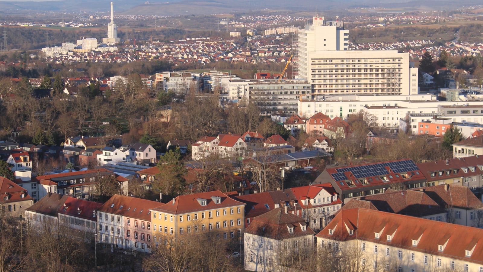 Blick über die Dächer von Ludwigsburg nach Nordosten